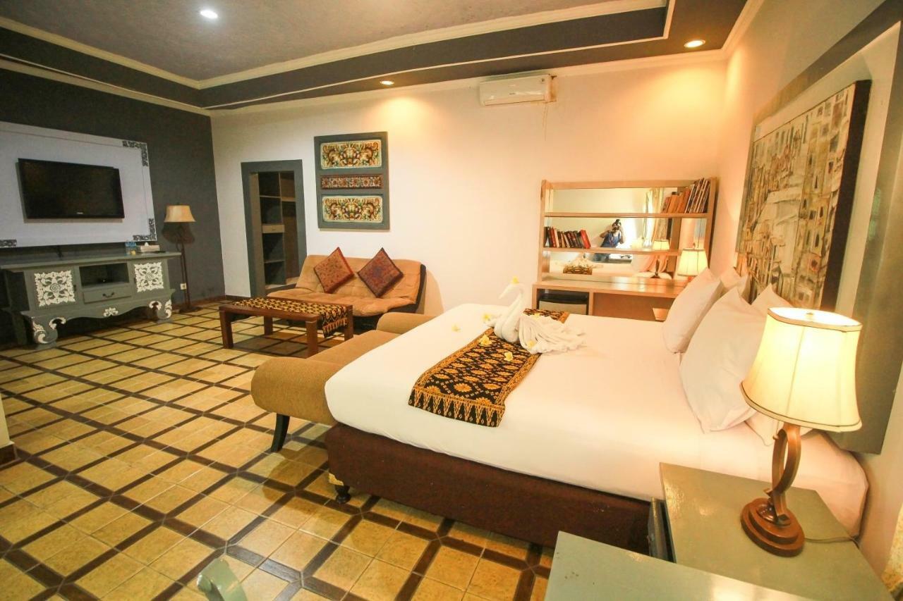 Sendok Hotel Mangsit Exterior photo